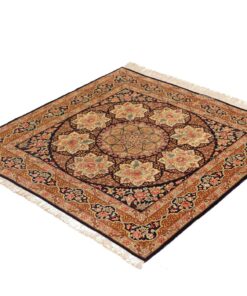 Alternative view of Quom seta persiano 475110