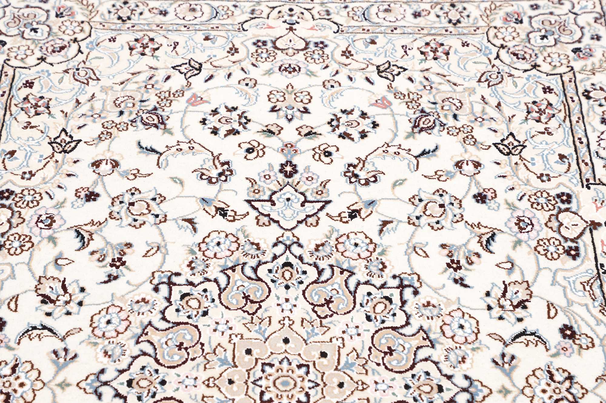 Tappeto persiano NAIN 9 fili 150x102 Z401489 10 Tappeto persiano NAIN 9 fili 150x102 Z401489 - immagine 8
