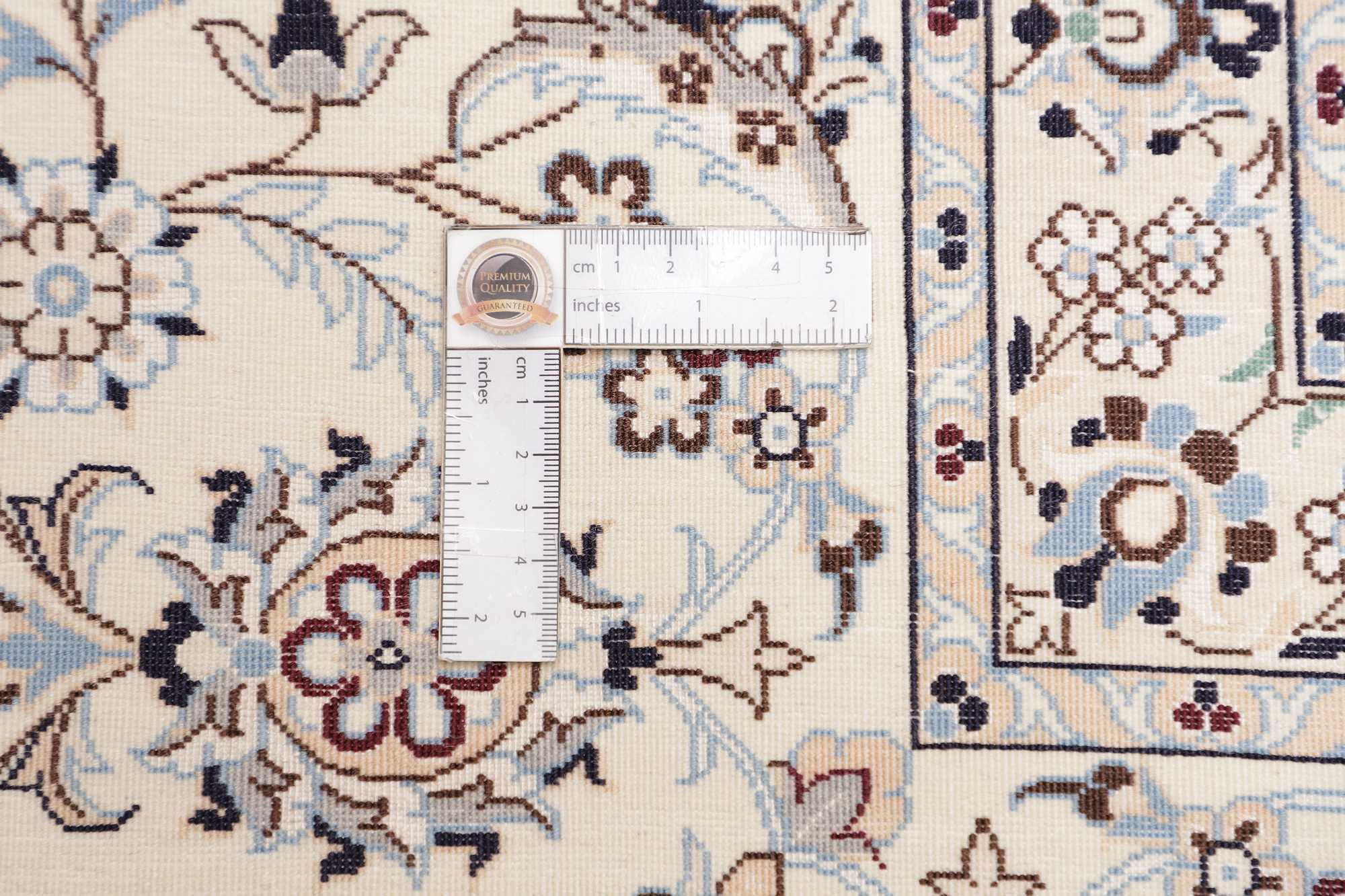 Tappeto Persiano Nain 6 Fili Lana e Seta Annodato a Mano 261x209 Z445536 14 Tappeto Persiano Nain 6 Fili Lana e Seta Annodato a Mano 261x209 Z445536 - immagine 13