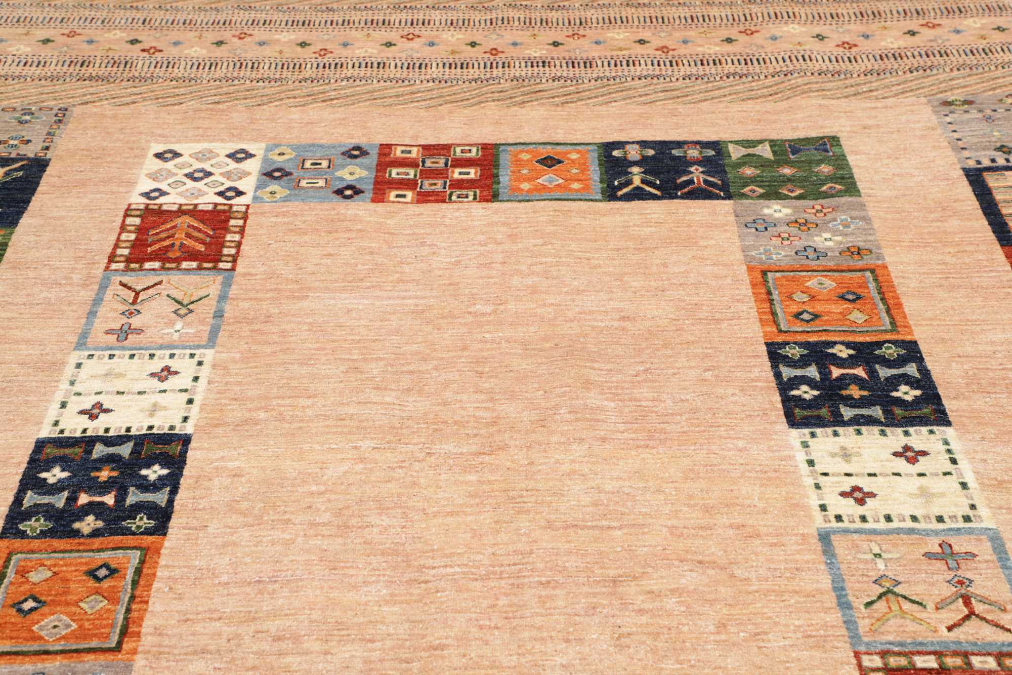 Tappeto moderno afghano 300x214 annodato a mano Z478507 9 Tappeto moderno afghano 300x214 annodato a mano Z478507 - immagine 8