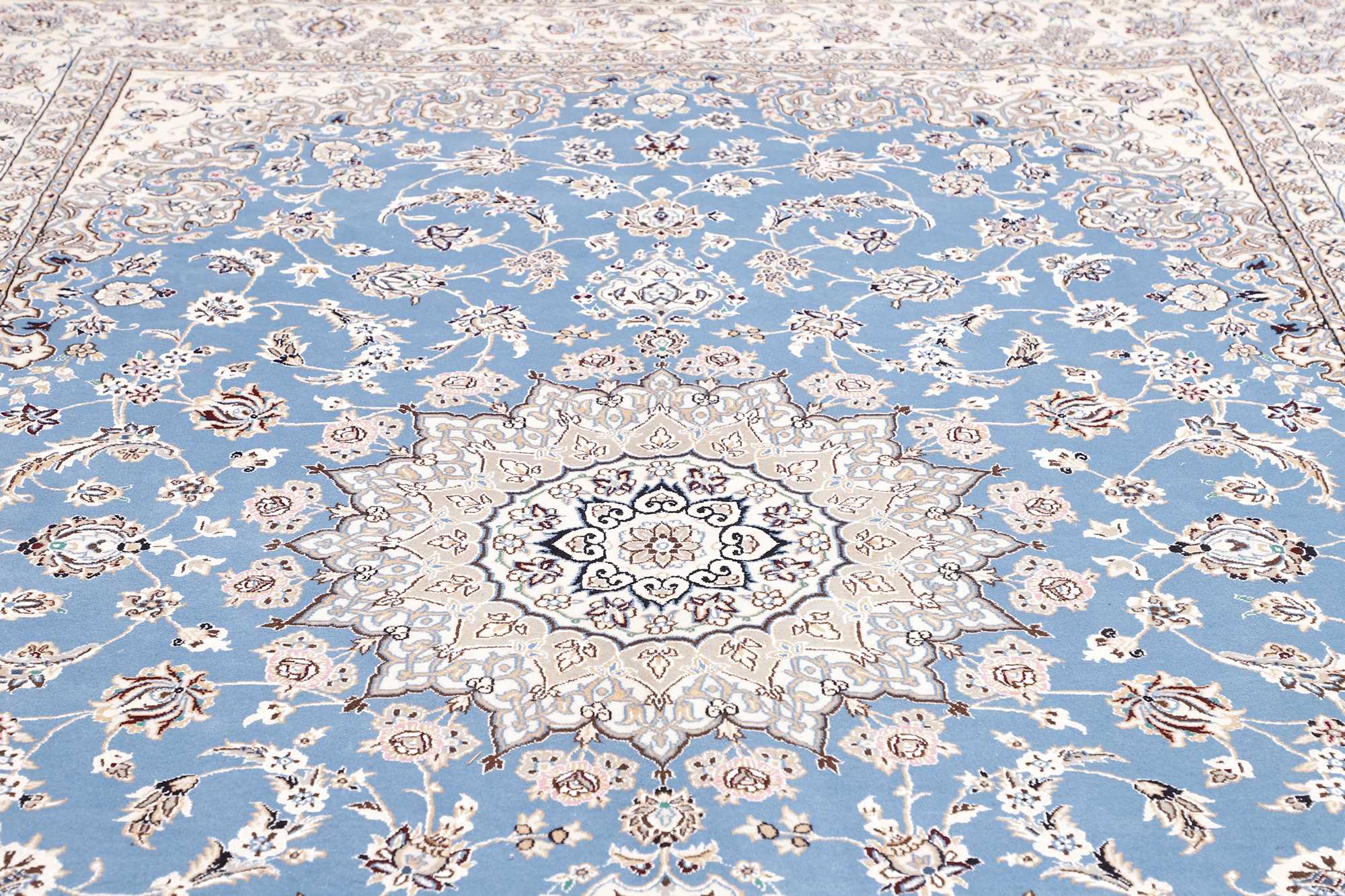 Tappeto NAIN 9 fili 350x245cm - Z481384 10 Tappeto NAIN 9 fili 350x245cm - Z481384 - immagine 8